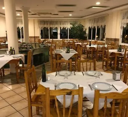 Sandy Shores Oasis Tatil Evi La Mareta